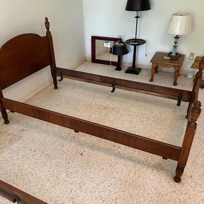 Two Wooden Twin Bedframes (BB-MK)