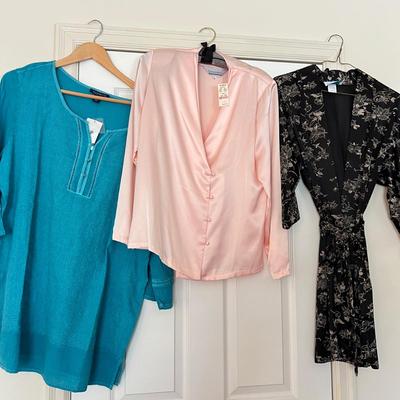 New w Tags Big Lot Women's Tops
