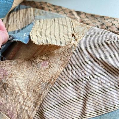 5 Antique Vintage Quilts