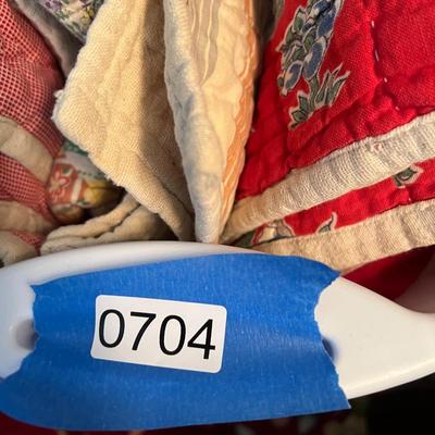 5 Antique Vintage Quilts