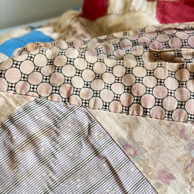 5 Antique Vintage Quilts