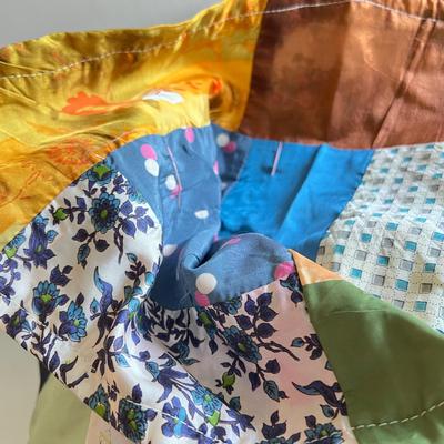 5 Antique Vintage Quilts