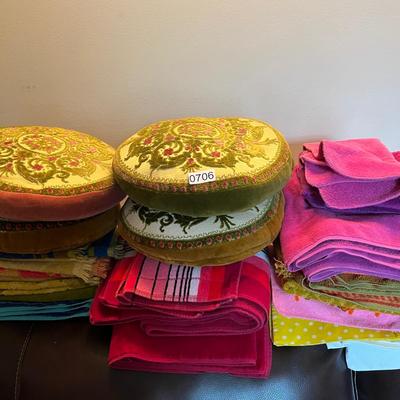 Vintage Graphic Mod Lot - Towels, Bedding, Pillows Inlc. Vera