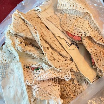 HUGE Lot Antique Vintage Linens - Tablecloths, Doilies, Placemats, & More!!!