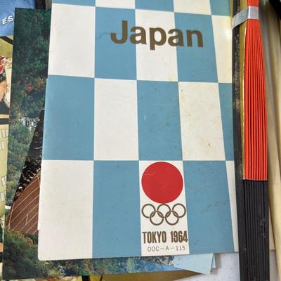 Vintage Japanese Japan Airline JAL Lot Pilot Hats Pin