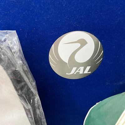 Vintage Japanese Japan Airline JAL Lot Pilot Hats Pin