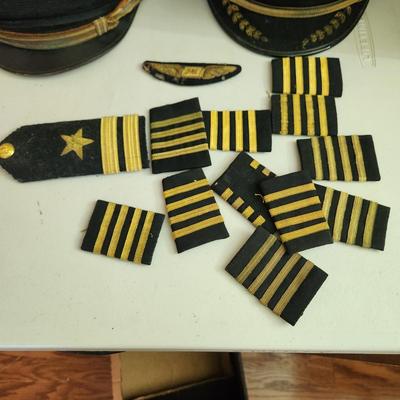 Vintage Japanese Japan Airline JAL Lot Pilot Hats Pin