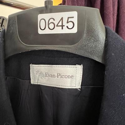 Big Lot Women's Designer Clothes New w Tags