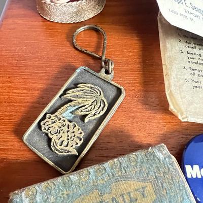 Attic Collectors Lot - Advertising, Pepsi, Seagram's 7