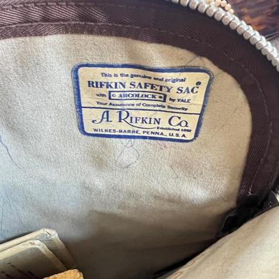 Attic Collectors Lot - Advertising, Pepsi, Seagram's 7