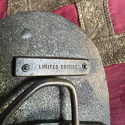 Collectors Lot - Military Pins Badges, 1943 Aristocrat Cards, Ltd. Ed. Buckle