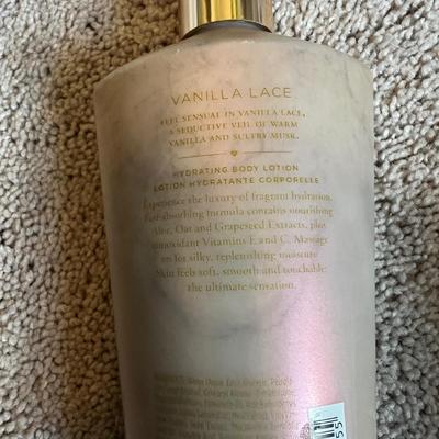 Victoria Secret Discontinued Vanilla Lace Spray & Lotion