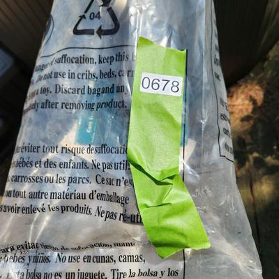 Sunbrela Brand 9 ft Auto Tilting Aluminum Patio Umbrella Brown Sealed