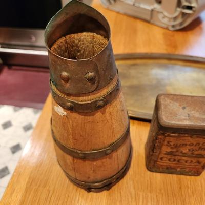 Large Collectable Lot Coca-cola Coke Pepsi Marvel Scale, Symonds Inn Cocoa Oil Cans & more