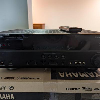 Yamaha AV Receiver AMPLI Tuner Audio Video RX-V471