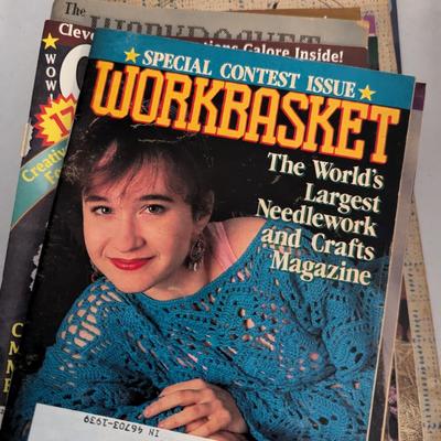 Collection Of Crafting Magazines Mini Catalogs & How To Books