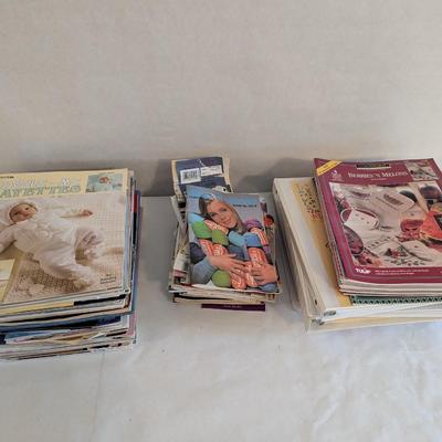Collection Of Crafting Magazines Mini Catalogs & How To Books
