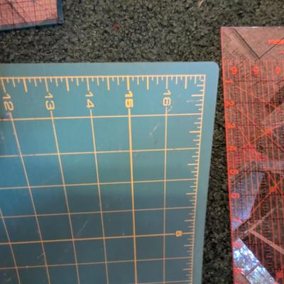 OLFA Rotary Mat O'Lipfa Lip Edge Ruler