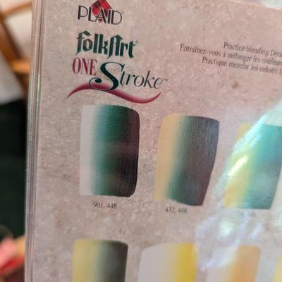 Crafting Supplies Simplicity Folk Art One Stroke Heat n Bond