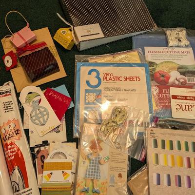 Crafting Supplies Simplicity Folk Art One Stroke Heat n Bond