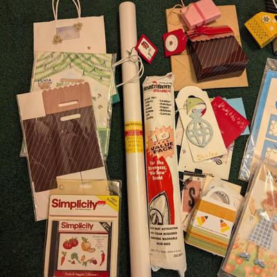 Crafting Supplies Simplicity Folk Art One Stroke Heat n Bond