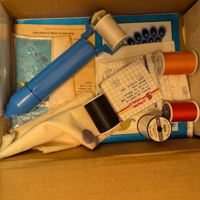 Knitting Projects & Fish & Cat Latch Hook Art