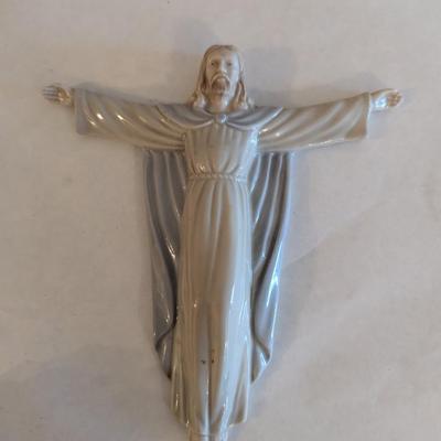 Madonna & Child Hand Painted Statue Japan - Jesus Figures Vintage RR Roman Inc. Porcelain Ascending Jesus Decor