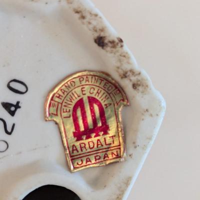 Madonna & Child Hand Painted Statue Japan - Jesus Figures Vintage RR Roman Inc. Porcelain Ascending Jesus Decor