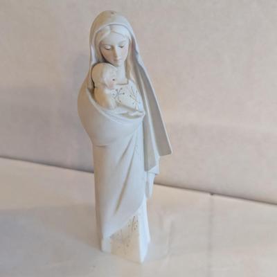 Madonna & Child Hand Painted Statue Japan - Jesus Figures Vintage RR Roman Inc. Porcelain Ascending Jesus Decor