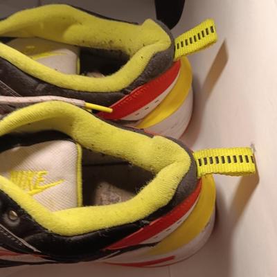 1 Pair of Men's Size 12 Nike Shoes (Pre-Owned)