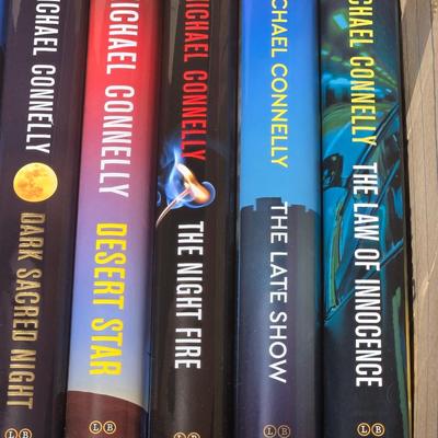 Michael Connelly Hardback Books (one additional Book not shown in group pic)
