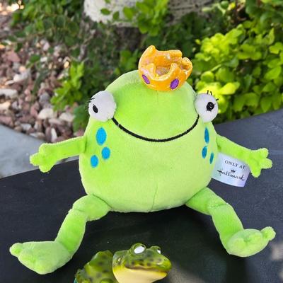 Hallmark Frog Plushie and Bobble Head Frog