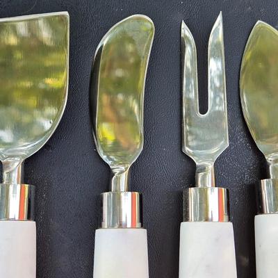 Marble Handle Cheese Serving Set