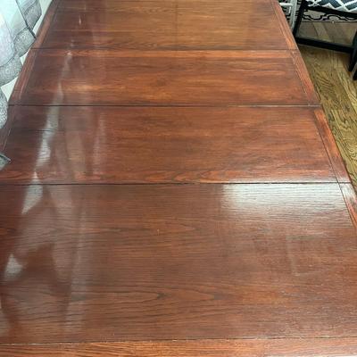 Vintage Leaf Table