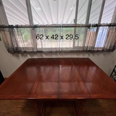 Vintage Leaf Table