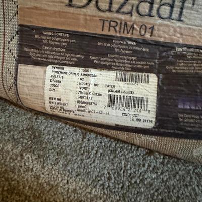Bazaar Trim 01 Ivory Rug (7x10)