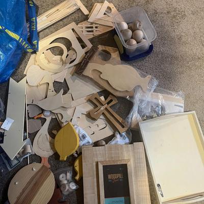 Wood Crafts & Wood Letters