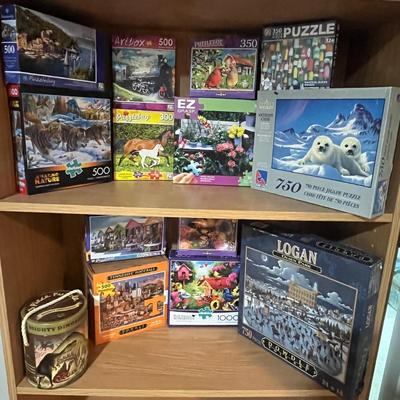 Huge lot of Puzzles