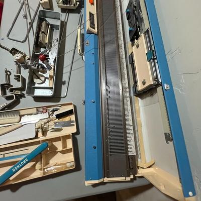 Brother Profile 588 Knitting Machine