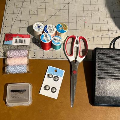 LX-3125 Brothers Sewing Machine With Singer Sewing Kit