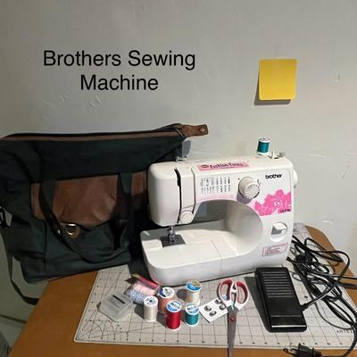 LX-3125 Brothers Sewing Machine With Singer Sewing Kit