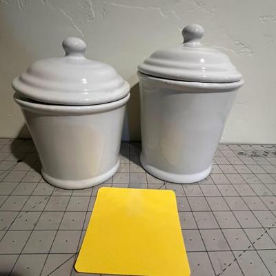 Casa Blanca 2 Piece Canister Set With Dome Lids