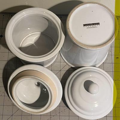 Casa Blanca 2 Piece Canister Set With Dome Lids