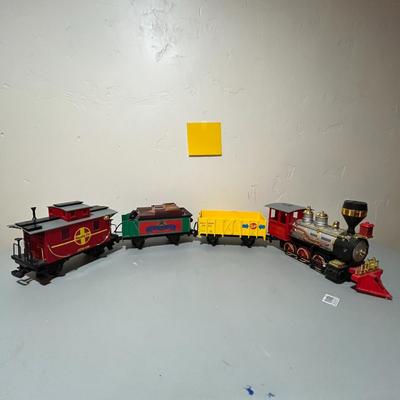 Colourfull Battery Operated Engine Train & Track 