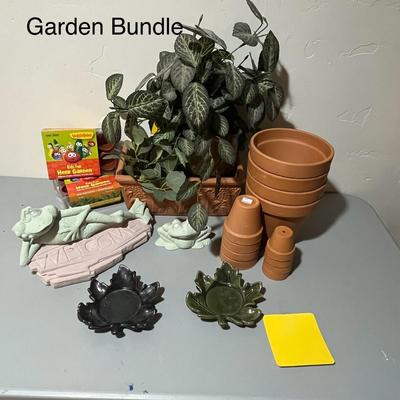Garden Decor Bundle