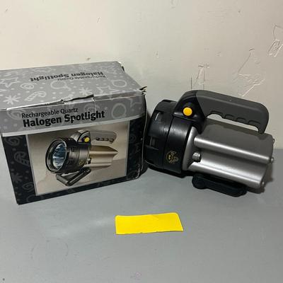 Rechargeable Quartz Halogen Spotlight