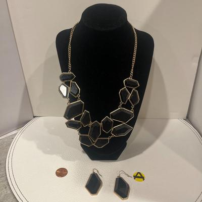 Vintage Jewelry Set 