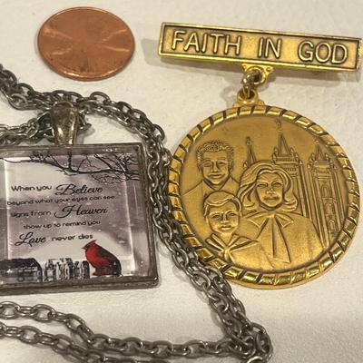 2 Different Medal and One Pendant Chain