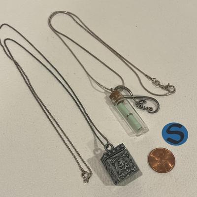 2 Different Pendant and Chains
