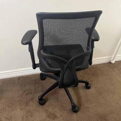 Black Mesh Desk Chair